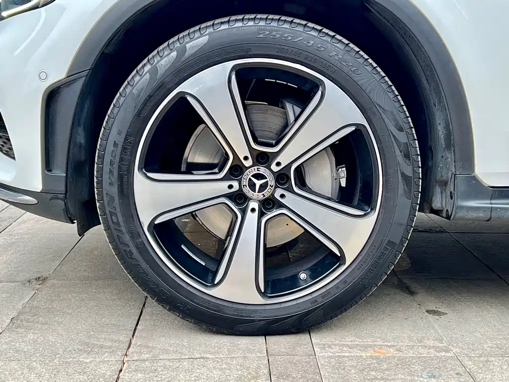 Mercedes-Benz GLC 2022