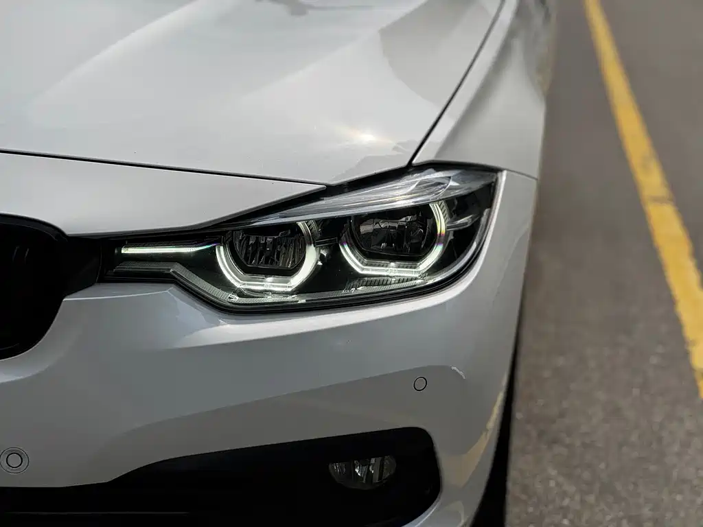 BMW 3 Series 2016