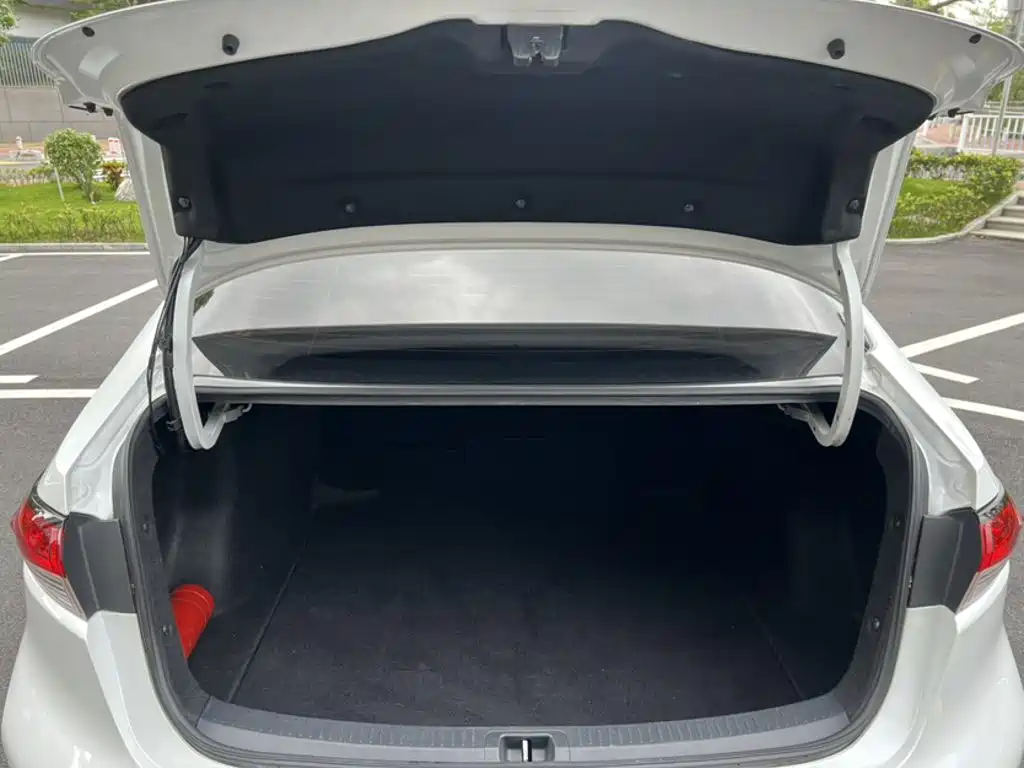 Toyota Levin 2020 — фото 10