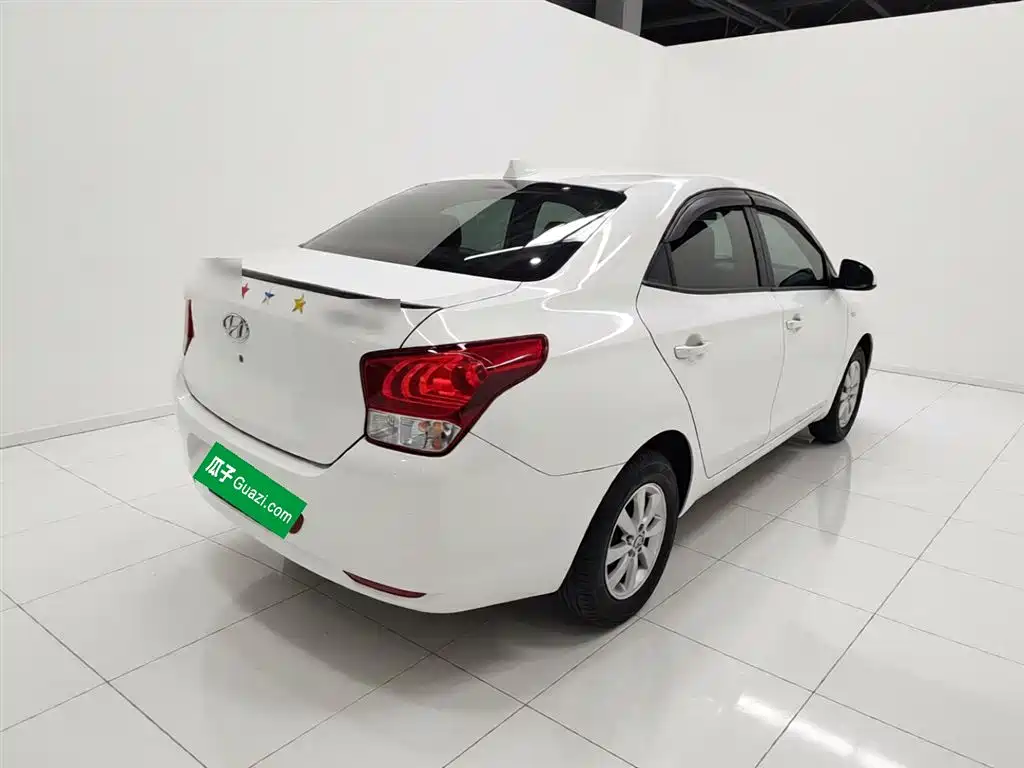 Hyundai Verna 2018 — фото 7