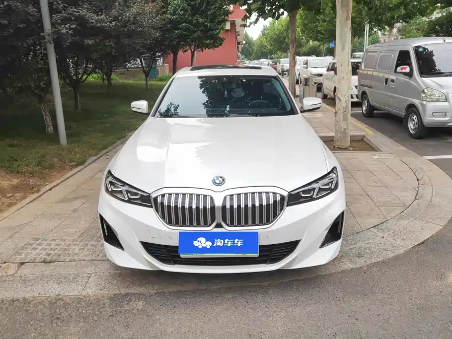 BMW i3 2023