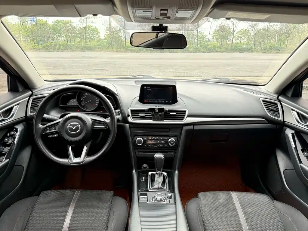 Mazda 3 Angkesela 2019 — фото 11