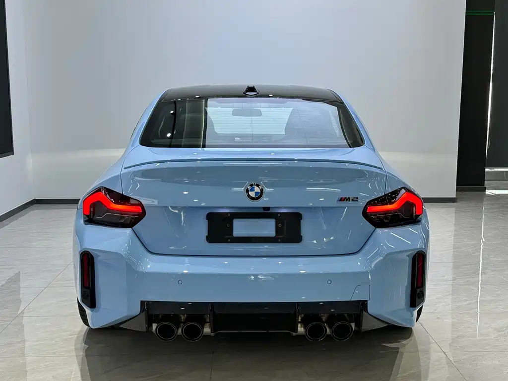 BMW M2 2025 — фото 5