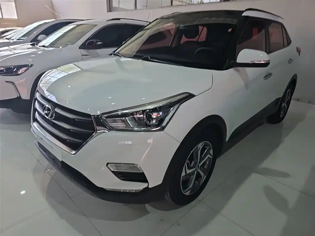 Hyundai ix25 2018 — фото 1