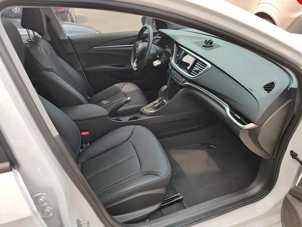 Buick Excelle GT 2022 — фото 25