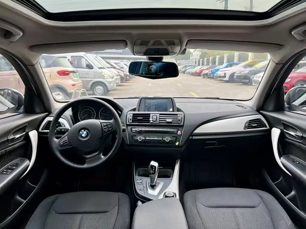BMW 1 Series 2014 — фото 14