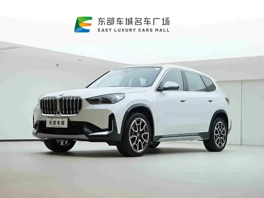 BMW X1 2024 — фото 1