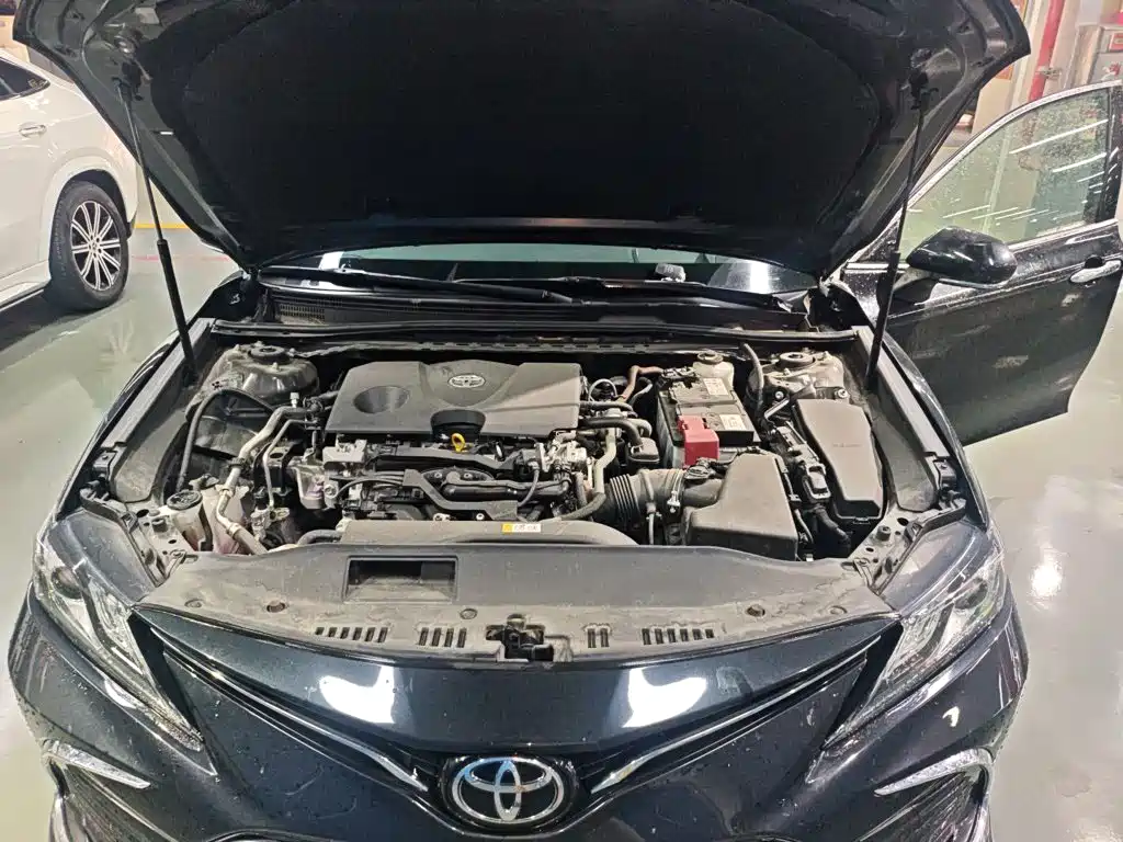 Toyota Camry 2023 — фото 16