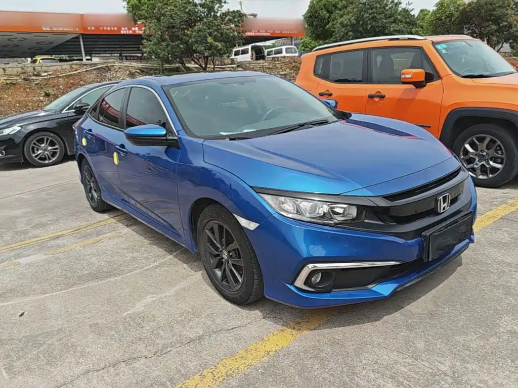 Honda Civic 2020 — фото 22