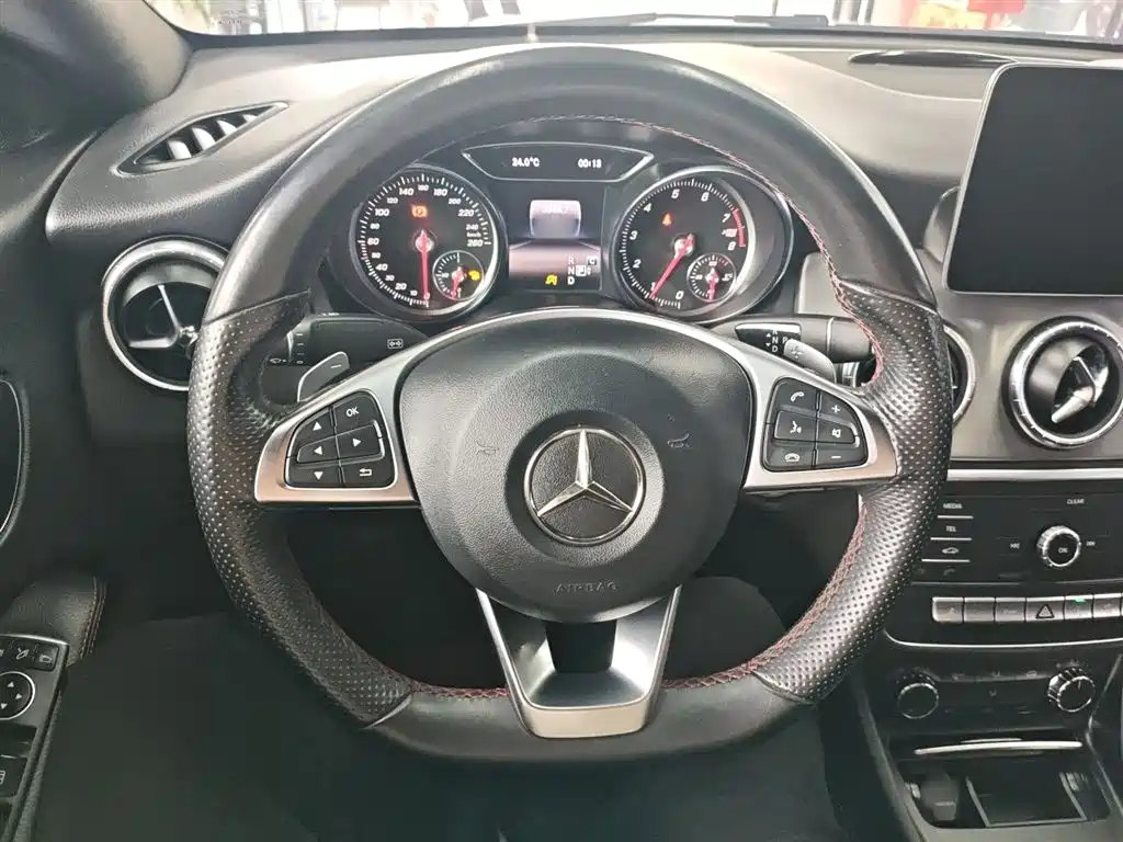Mercedes-Benz CLA 2019 — фото 11
