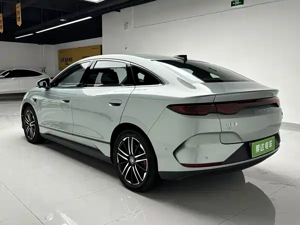 BYD Qin L 2025