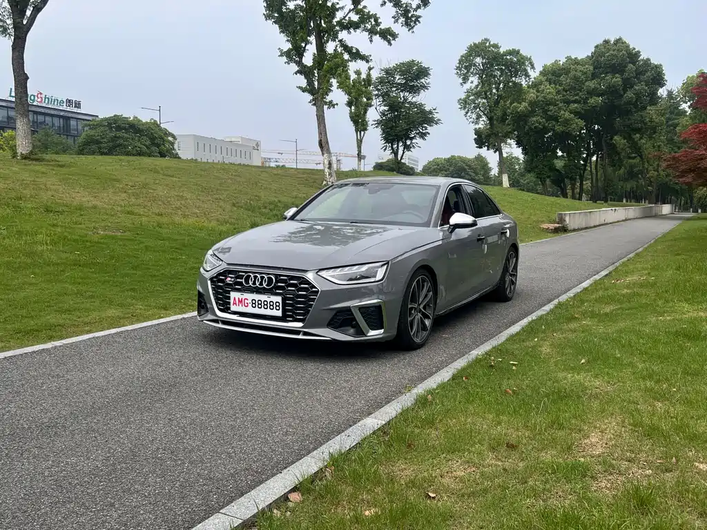Audi S4 2021