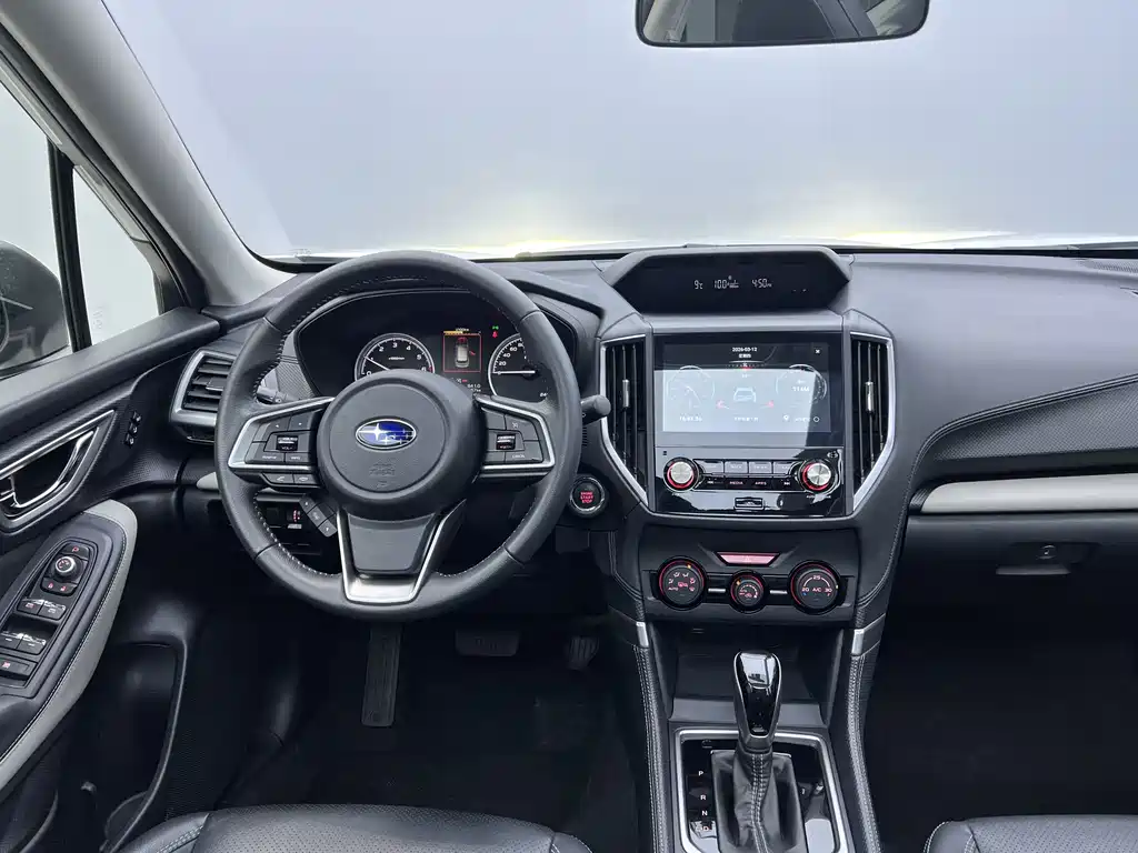 Subaru Forester 2022 — фото 26