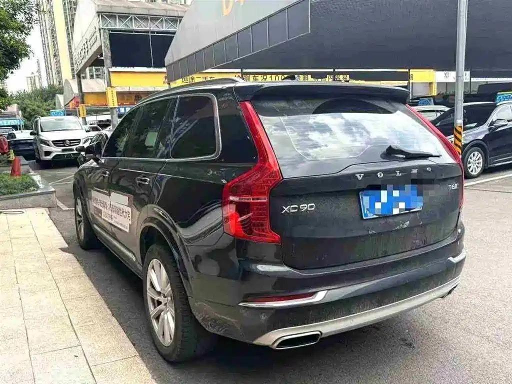 Volvo XC90 2017 — фото 7
