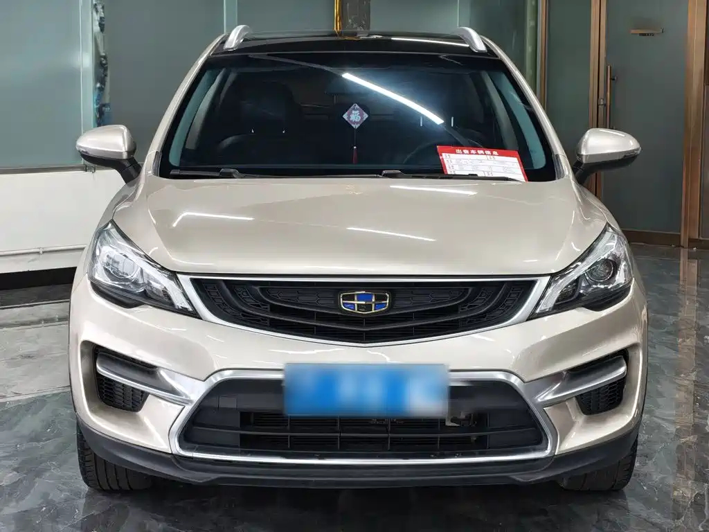 Geely Emgrand GS 2018 — фото 11