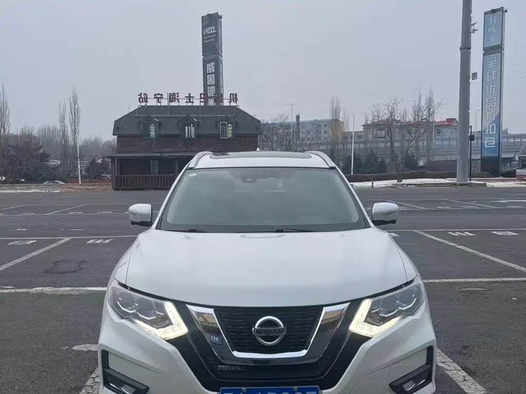 Nissan X-Trail 2021 — фото 2