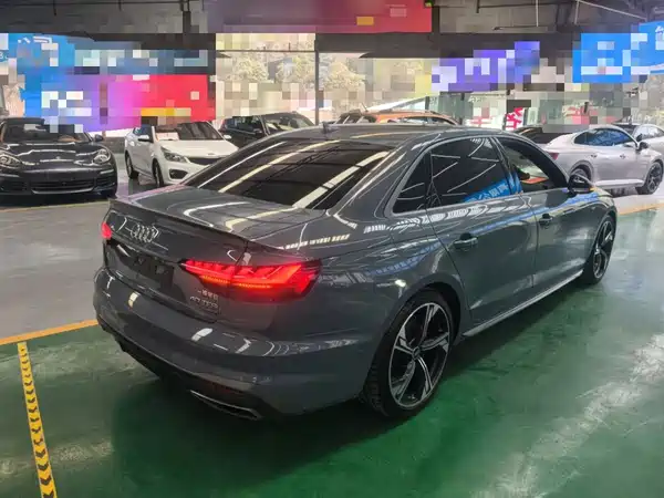 Audi A4L 2022