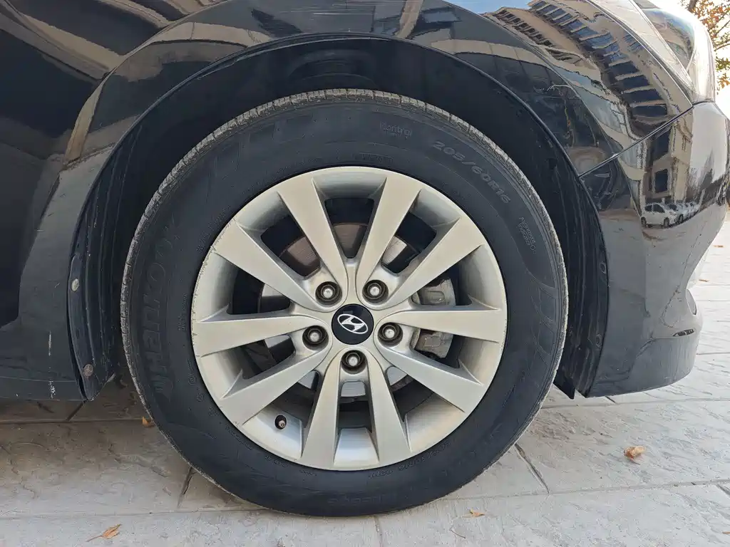 Hyundai Mistra 2014 — фото 15