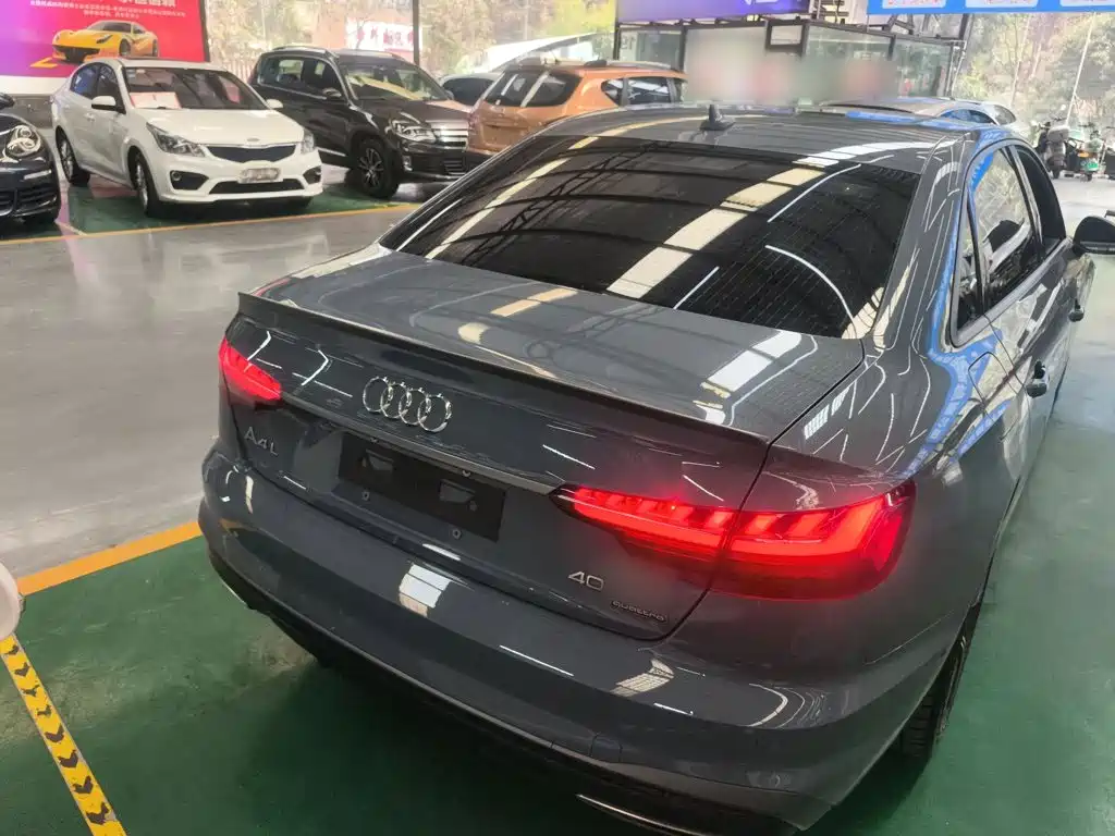 Audi A4L 2022
