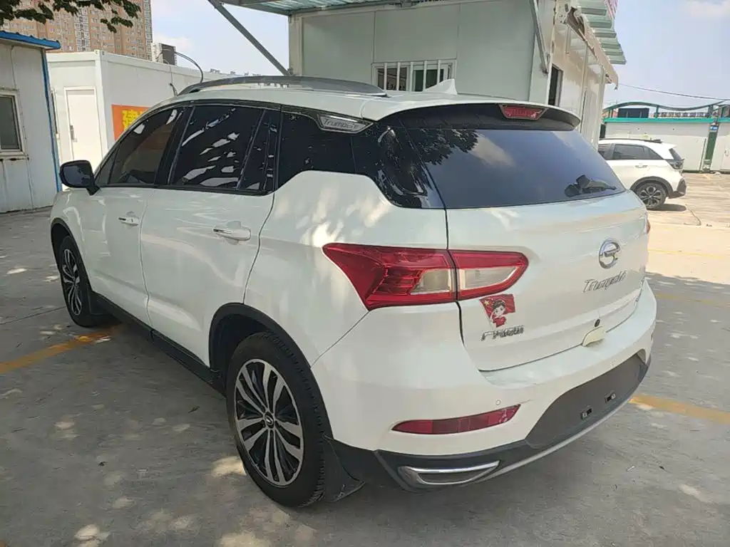 GAC Motor Trumpchi GS4 2018 — фото 5