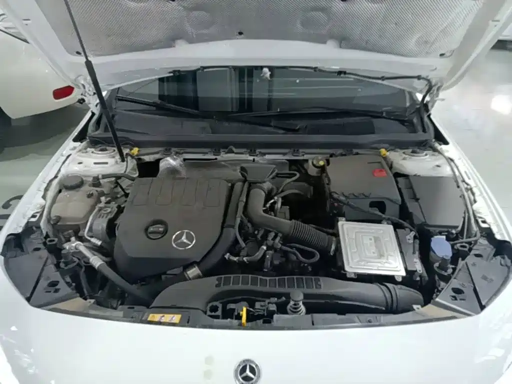 Mercedes-Benz A-Class 2022 — фото 13