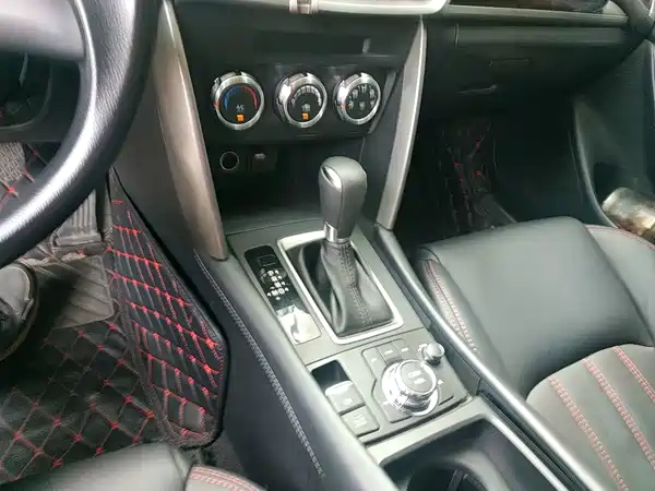 Mazda CX-4 2017