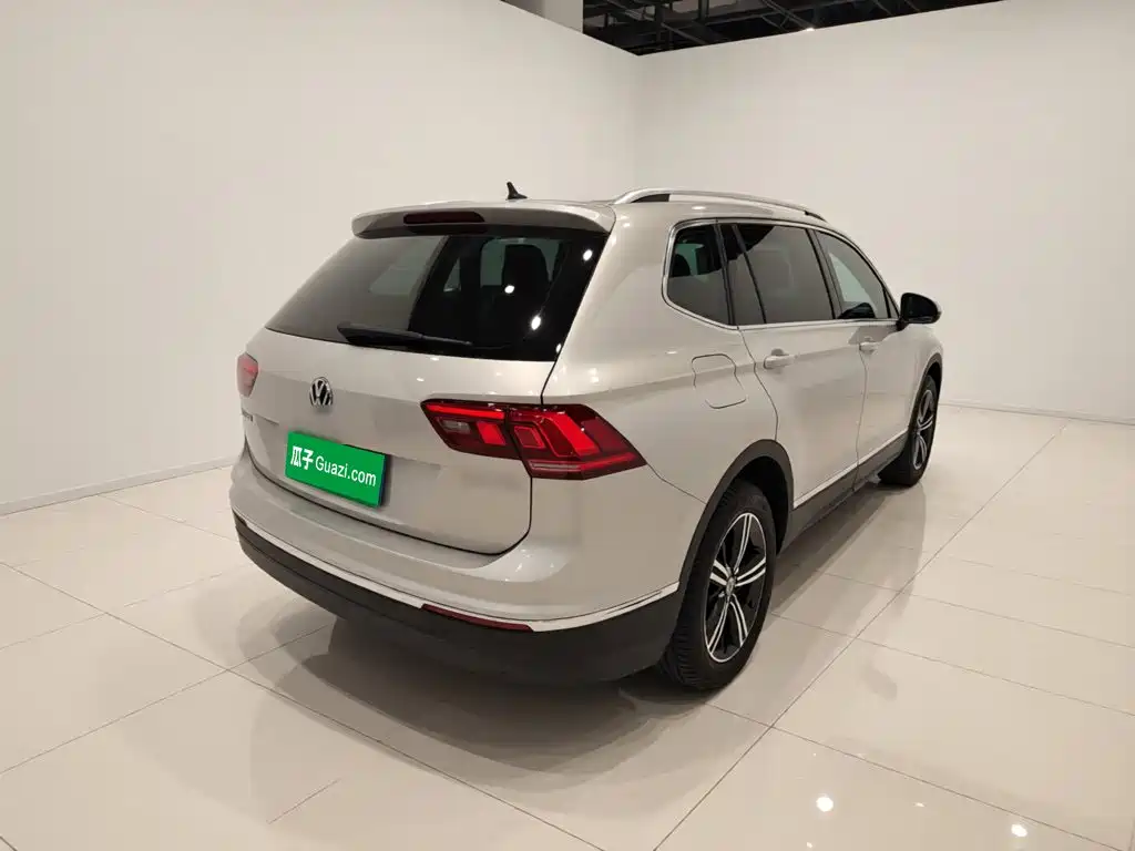 Volkswagen Tiguan L 2021