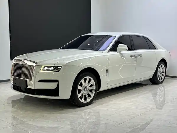 Rolls-Royce Ghost 2024