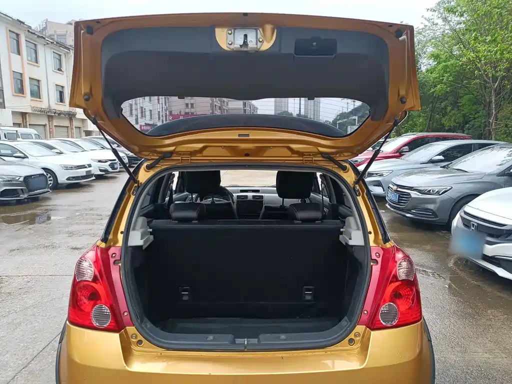 Suzuki Swift 2016 — фото 19