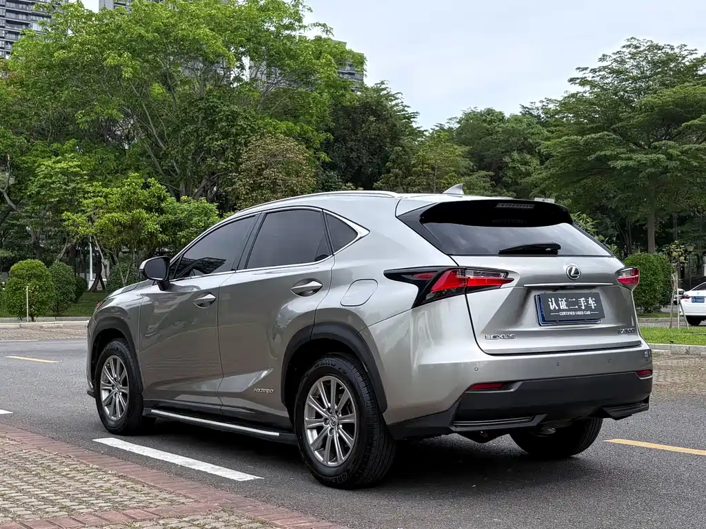 Lexus NX 2015 — фото 7