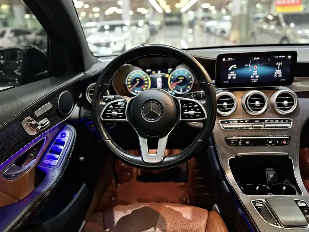 Mercedes-Benz GLC Coupe 2021 — фото 16