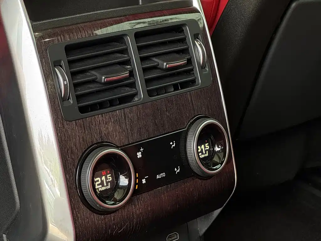 Land Rover Range Rover Sport 2019 — фото 18