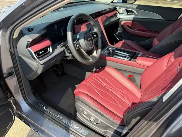 Hongqi H5 2022