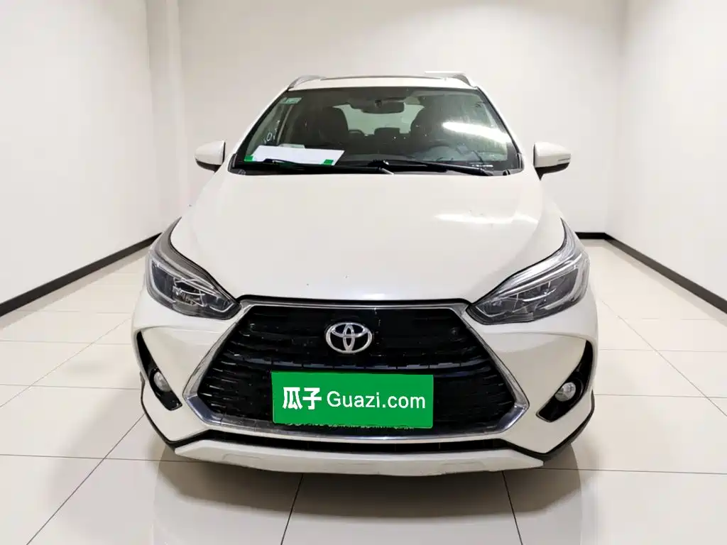 Toyota Yaris L 2021 — фото 24