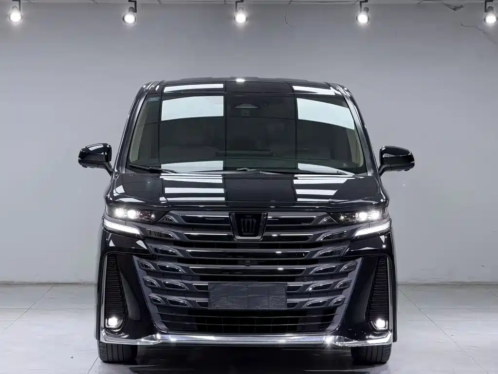 Toyota Vellfire 2024 — фото 2
