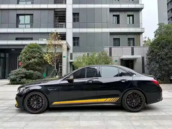 Mercedes-Benz C-Class AMG 2021