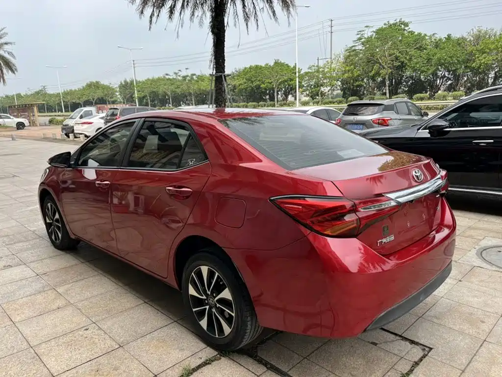 Toyota Levin 2018 — фото 16