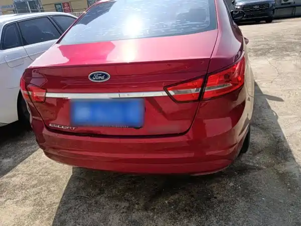 Ford Escort 2017