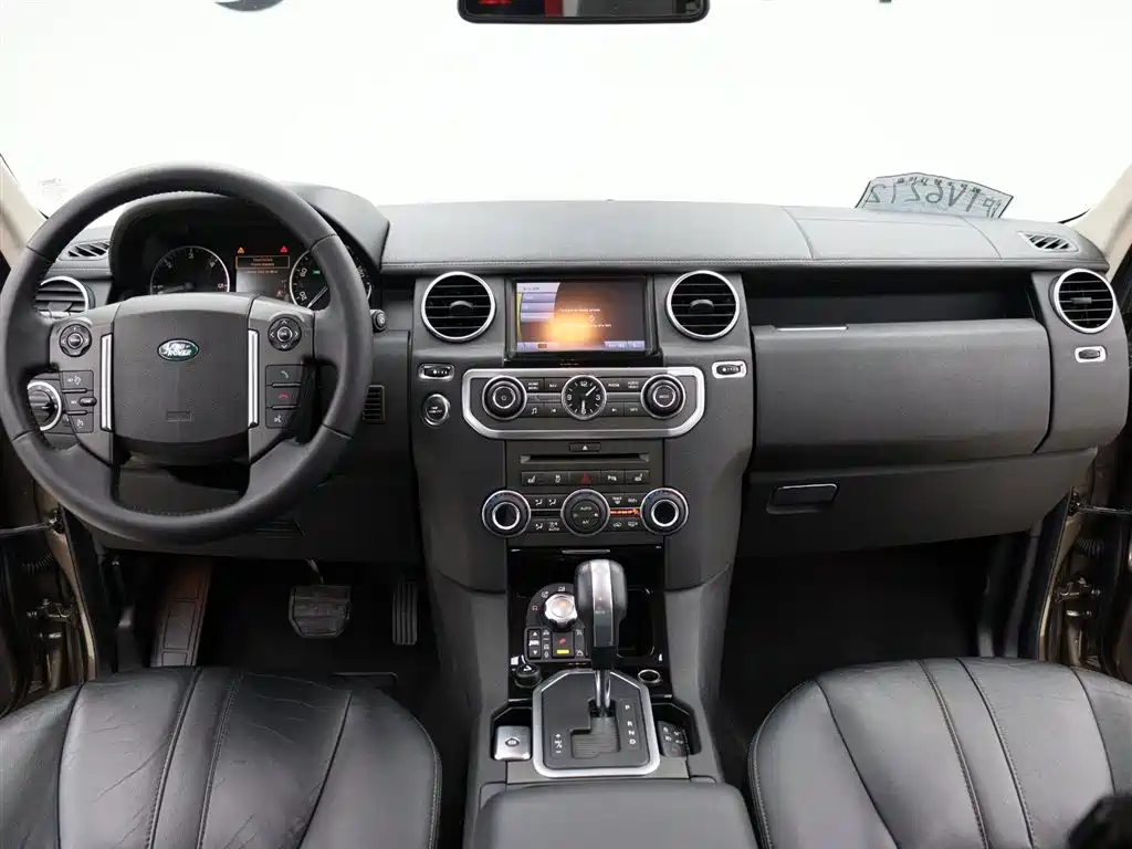 Land Rover Discovery 2011 — фото 13