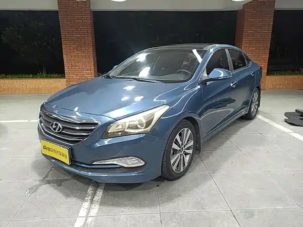 Hyundai Mistra 2014