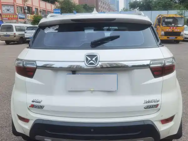 JMC Yusheng S330 2017
