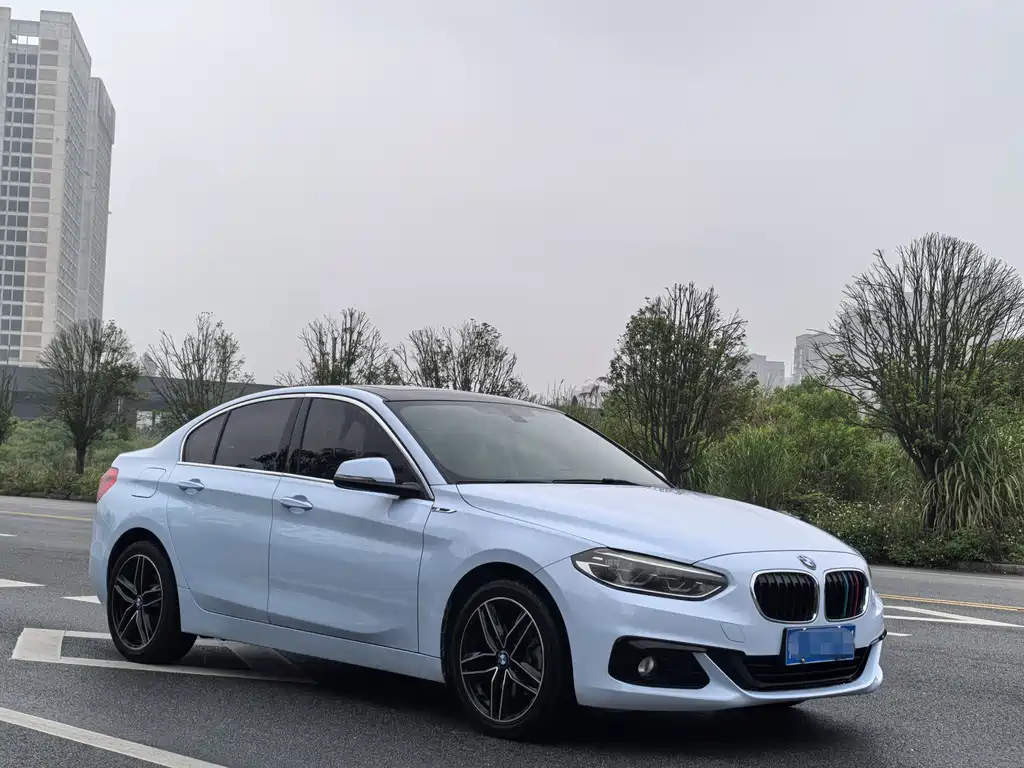 BMW 1 Series 2017 — фото 3
