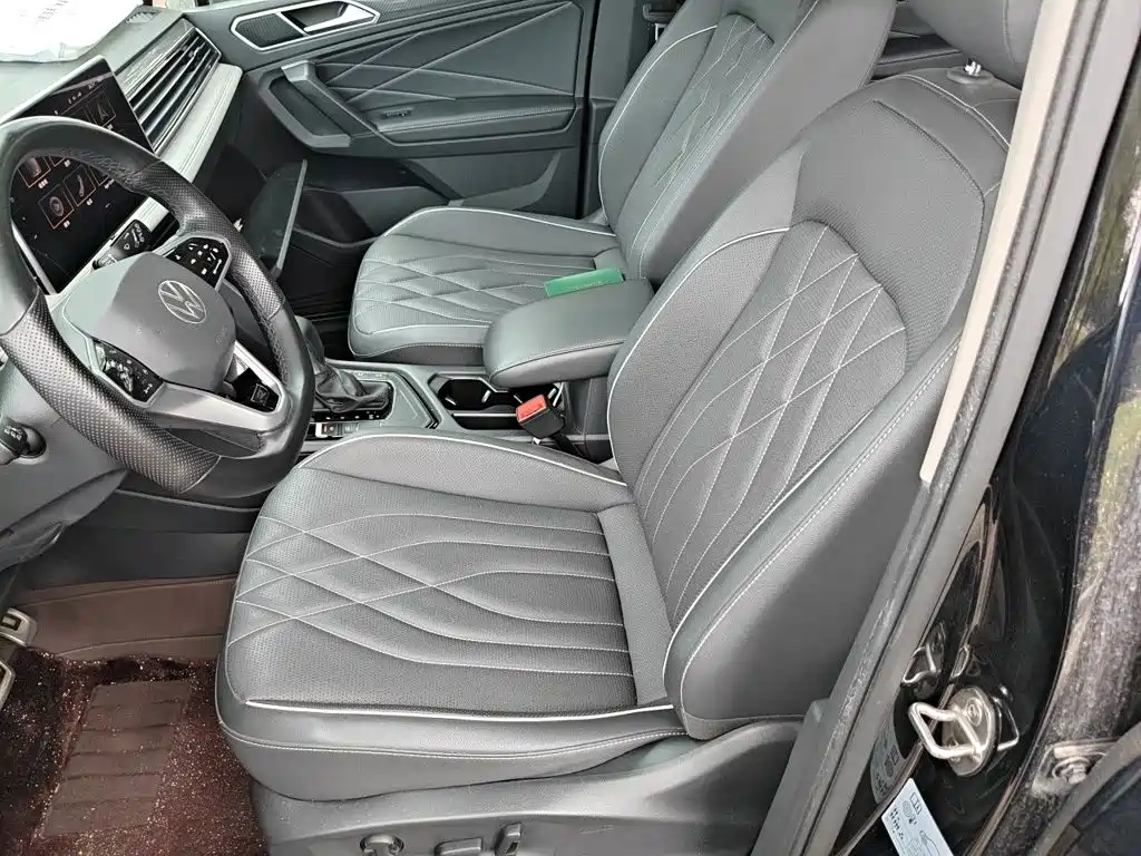 Volkswagen Tiguan L 2022 — фото 16