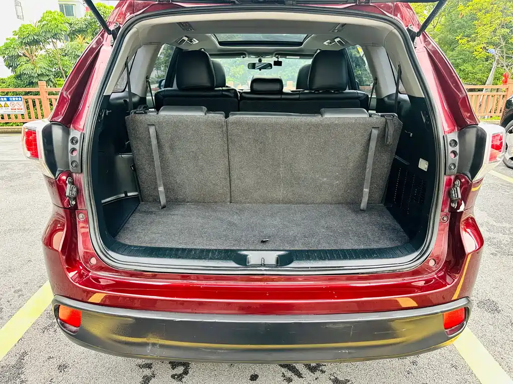 Toyota Highlander 2016 — фото 31