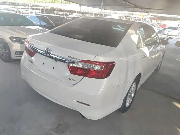 Toyota Camry 2014