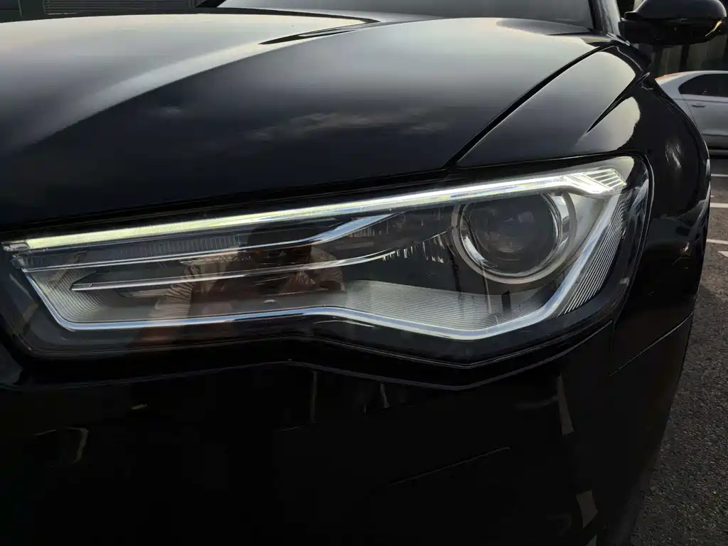 Audi A6L 2016