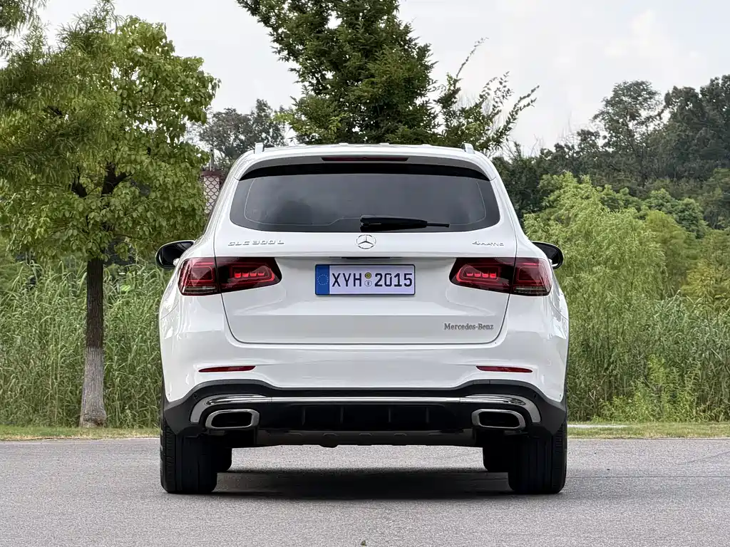 Mercedes-Benz GLC 2020 — фото 16