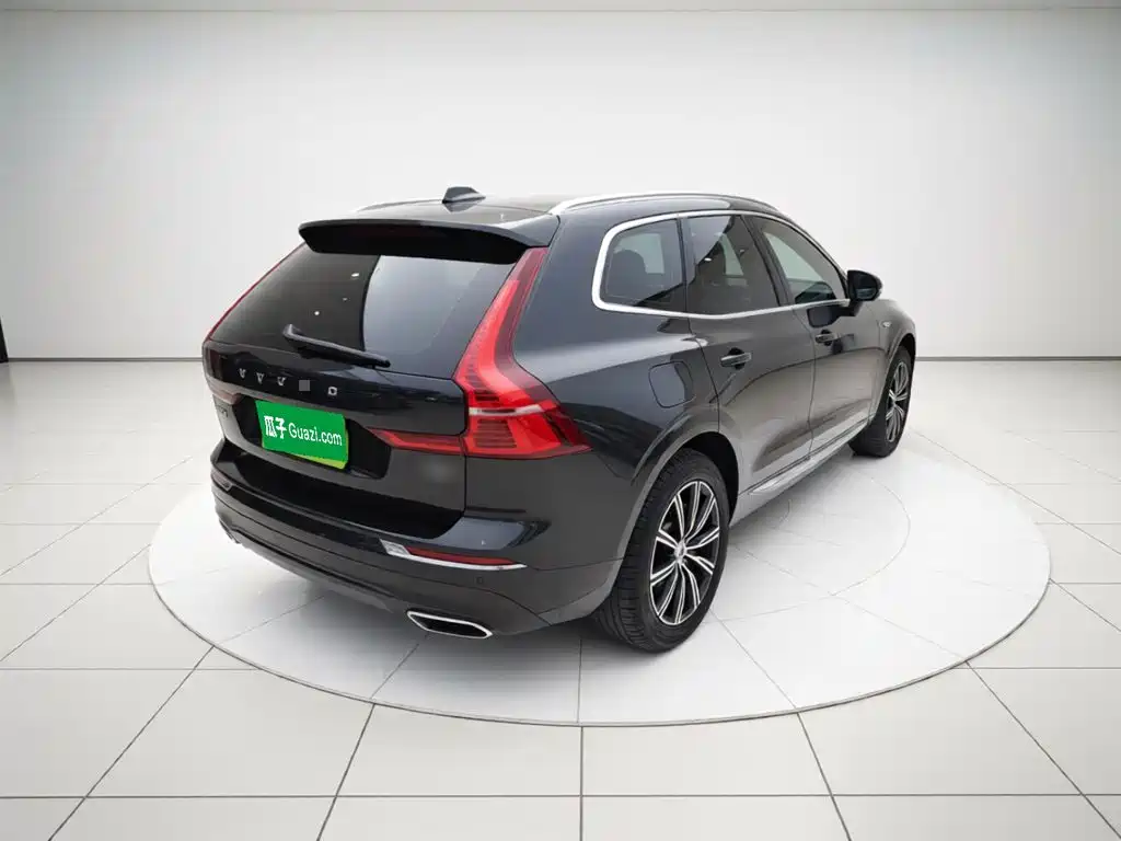 Volvo XC60 2021