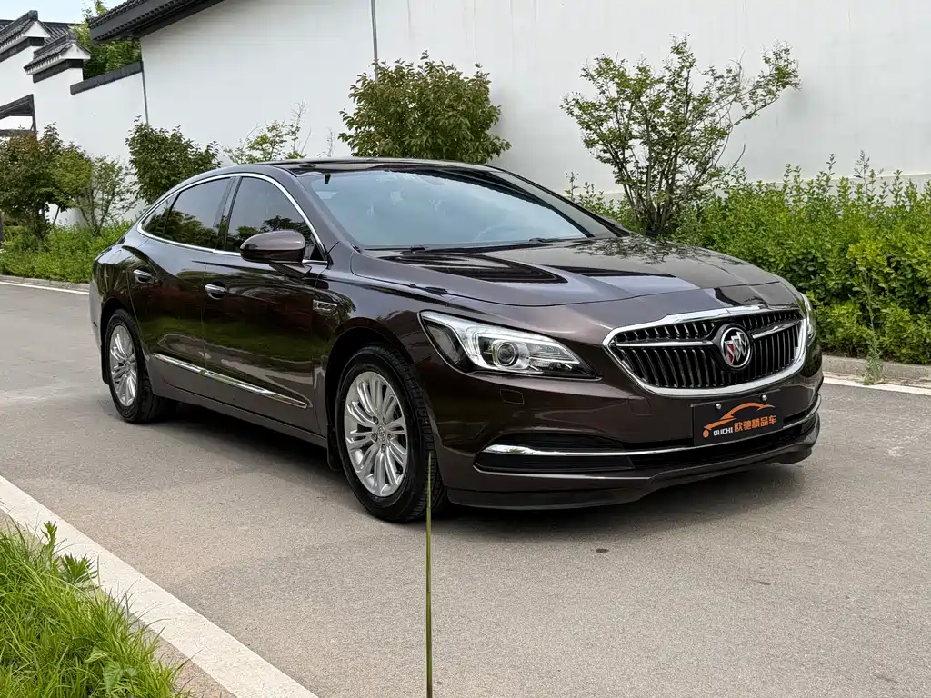 Buick LaCrosse 2017 — фото 3
