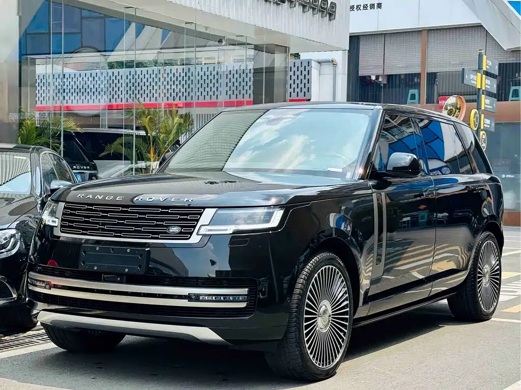 Land Rover Range Rover 2025 — фото 17